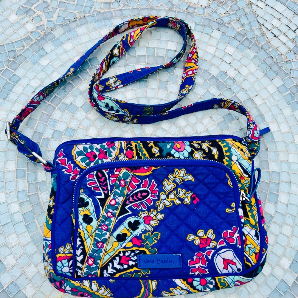 New without tags Vera Bradley small bag